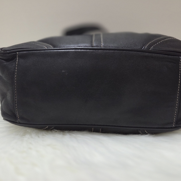 Coach Legacy Hampton Gallery Tote (Style F10412) in Black Leather - Vintage - Picture 6 of 8